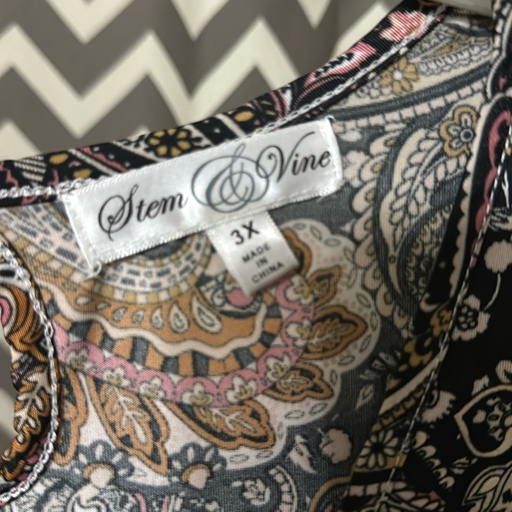 Women’s patterned blouse